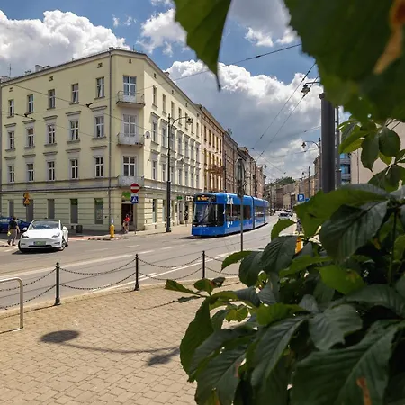 Апартаменты 1 Bedroom With Ac - Dluga 65 Street *